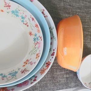 Nesting Melamine Bowls